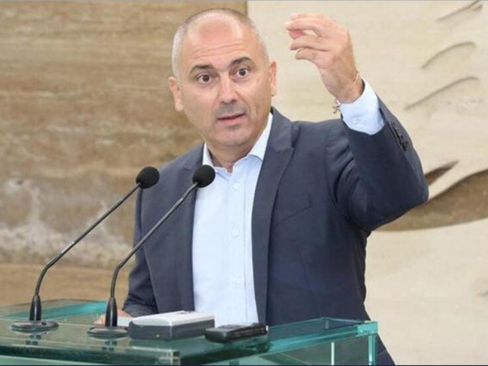 محفوض يطالب بمحاسبة من أوصل الجنوب للمآسي