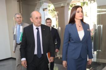 لودريان من معراب: فرنسا متمسكة بسياساتها الثابتة تجاه لبنان