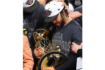 بعد 53 عاماً من الانتظار.. نيويورك نيكس يستعيد عرش الـNBA