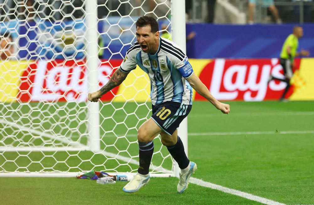 ميسي يحطم الأرقام... لكن عينه على لقب جديد لكأس العالم