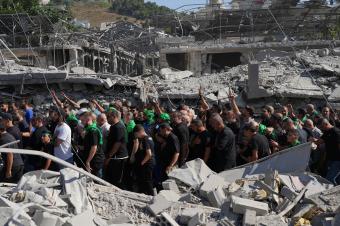 مأزق الفرصة المفتوحة في لعبة مغلقة