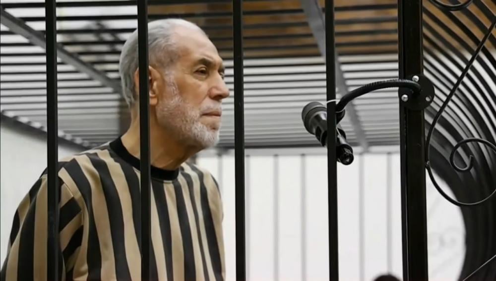 القضاء السوري يباشر محاكمة أحمد حسون في قضايا مرتبطة بالنظام السابق