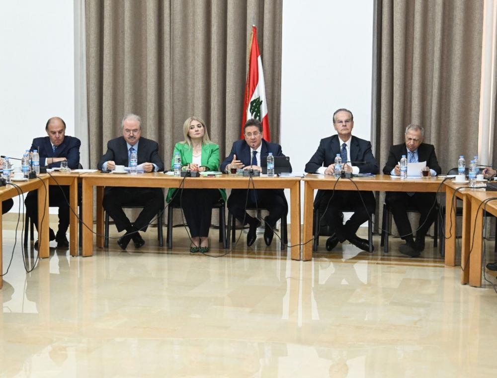 فعلتها الحكومة... تعديل المادتين 3 و13 
من قانون المصارف رغم رفض صندوق النقد