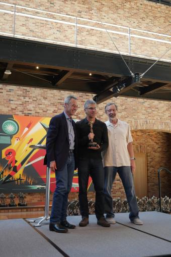 في احتفالية مرور 20 عامًا في "PIXAR"
