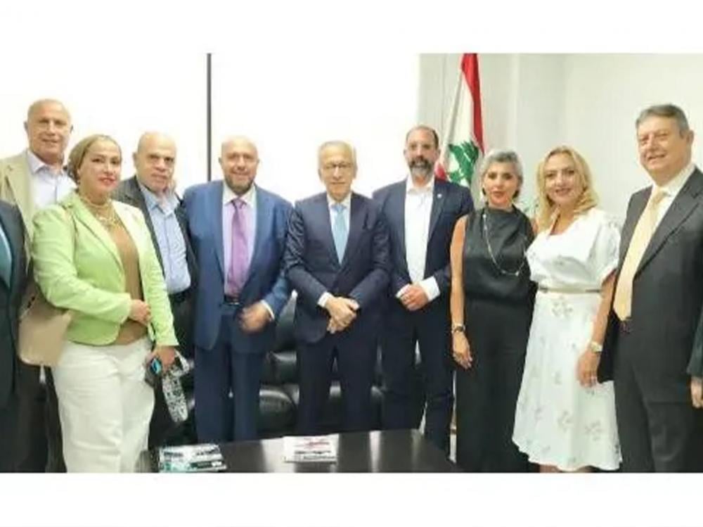 البساط ترأس اجتماعاً لتسهيل التصدير إلى السعودية
