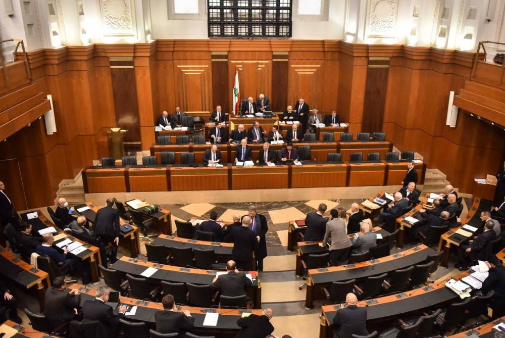 الحكومة امام امتحان الاربعاء: ماذا تختار  السيادة أو الصندوق؟