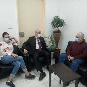 أبو شرف: إذا استمرت الاعتداءات فلن يبقى من يعالج