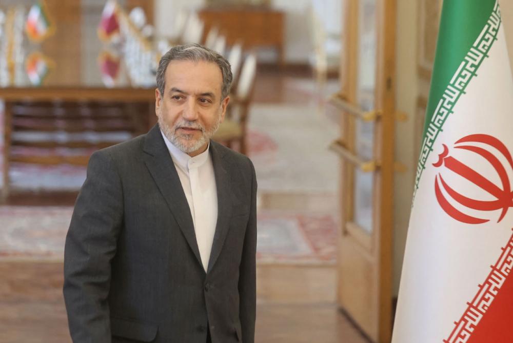 عراقجي يزور الدوحة لحضور جنازة الشيخ حمد بن خليفة