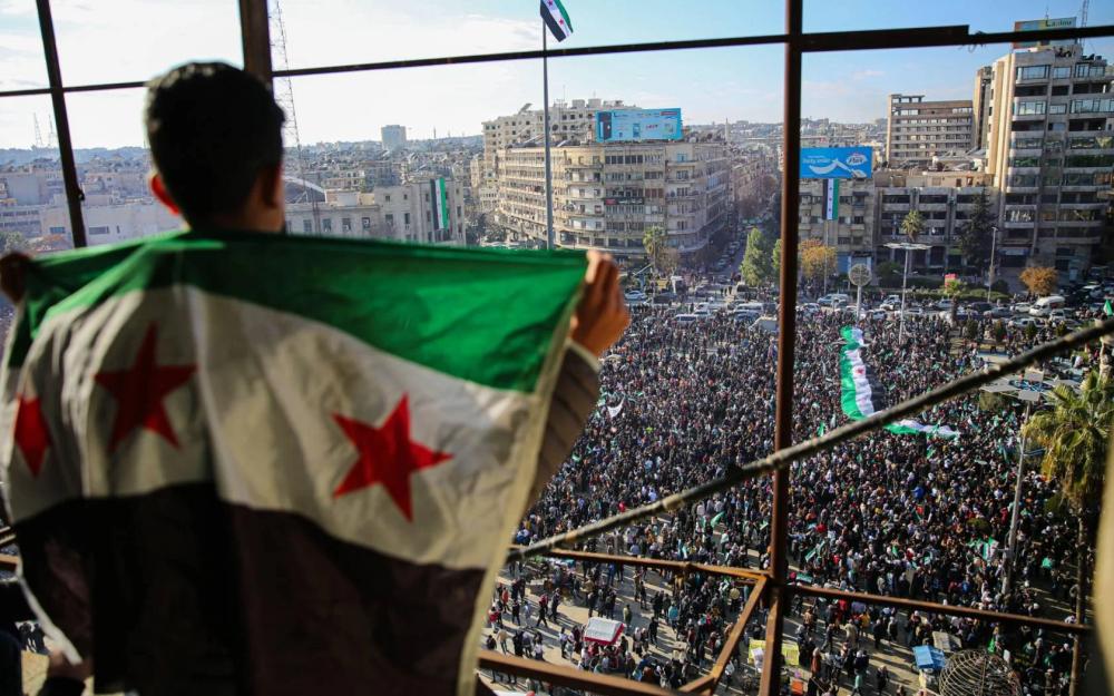 سوريا والمحكمة الجنائية الدولية: هل يفتح سقوط النظام باباً قانونياً أُغلق منذ 2011؟