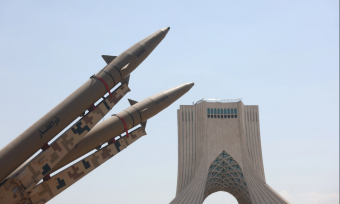 إيران تهدد بمهاجمة دول الخليج إذا تعرضت لهجمات أميركية جديدة