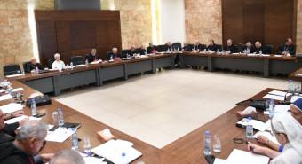 المطارنة الموارنة يطالبون بكشف حقيقة جريمة المرفأ
