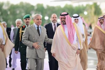 اليمن ينفجر... وطهران تهدّد بالظلام
