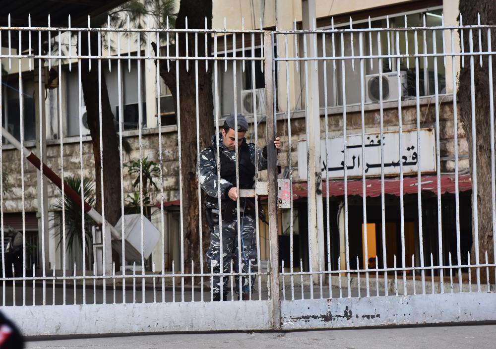 المادة 31 بعد التعديل: هل تضمن حق المصارف في الطعن ووقف تنفيذ القرار ؟
