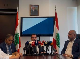 شحادة يطلق المنصة الرقمية الرسمية لوزارة المهجرين