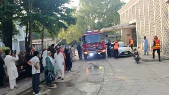 14 طفلا قضوا بحريق في أحد مستشفيات إسلام آباد