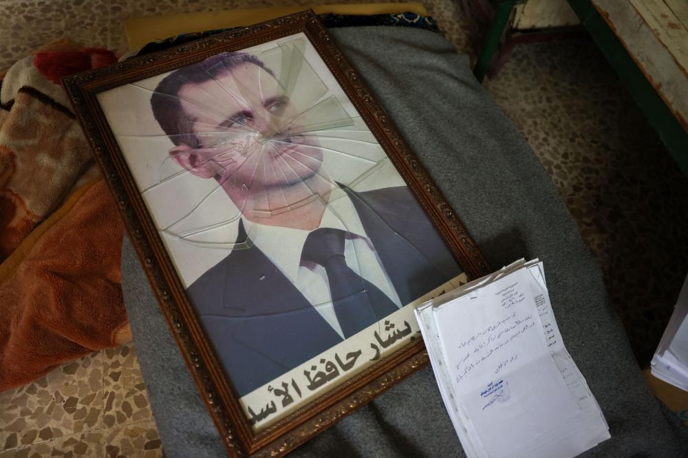 أيتام الأسد يُحاضرون في حقوق الإنسان!