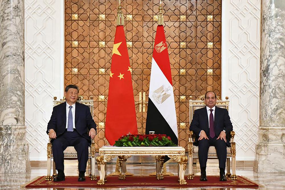 القاهرة وبكين... شراكة تعبر من السويس إلى أمن المنطقة
