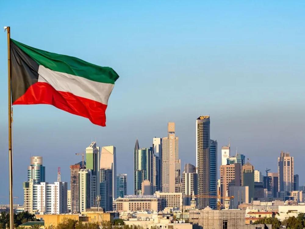 الكويت تُعلن التصدي لهجمات صاروخية وطائرات مسيّرة إيرانية