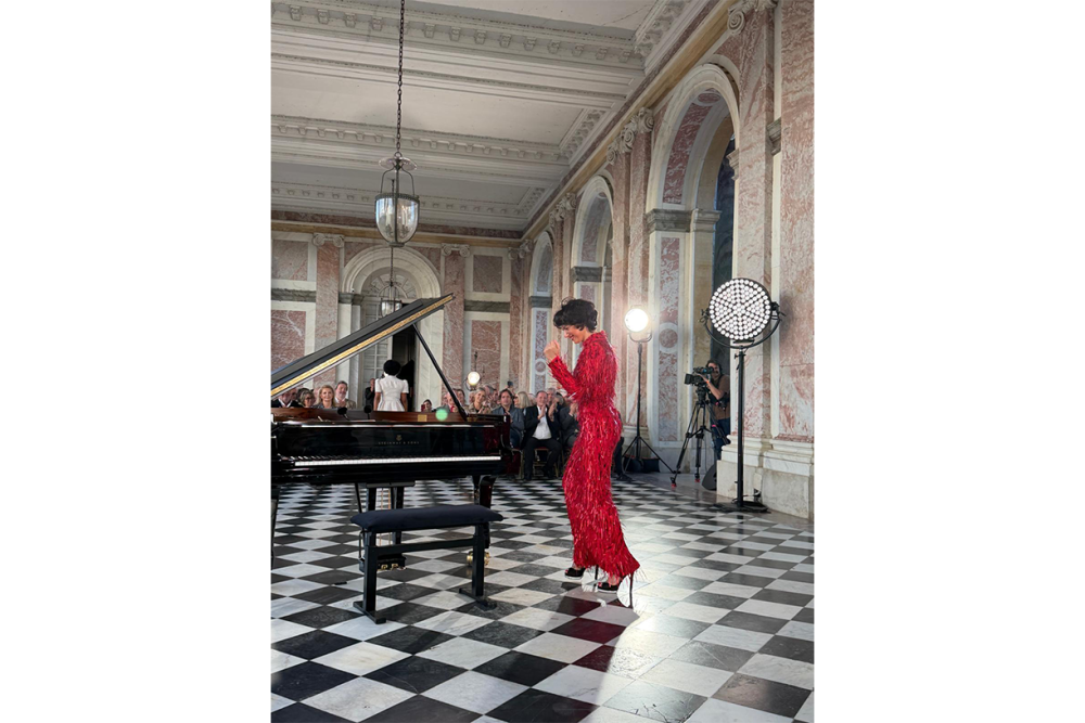 في Versailles لم تعزف Khatia Buniatishvili مقطوعات شوبان بل عزفت Khatia