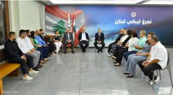 جعجع يستقبل وفد دير ميماس ويؤكد دعم صمود أهالي الجنوب