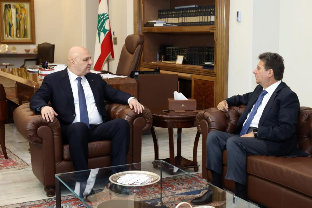 كنعان من بعبدا: دعم الجيش مؤشر إلى جدّية المجتمع الدولي واسترداد الودائع أساس الثقة المصرفية