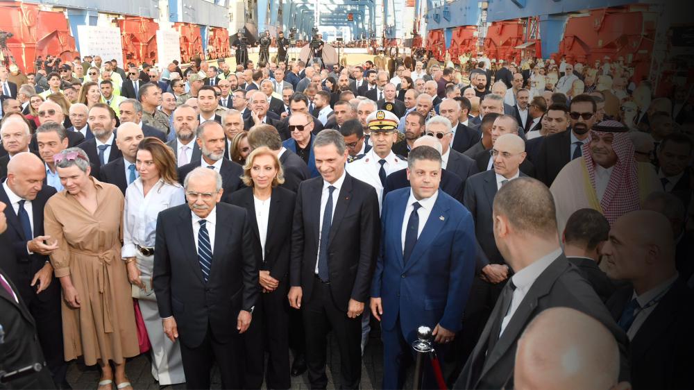 مرفأ بيروت يستعيد طموحه الإقليمي: نقطة اتصال بين أسيا وأوروبا والمشرق