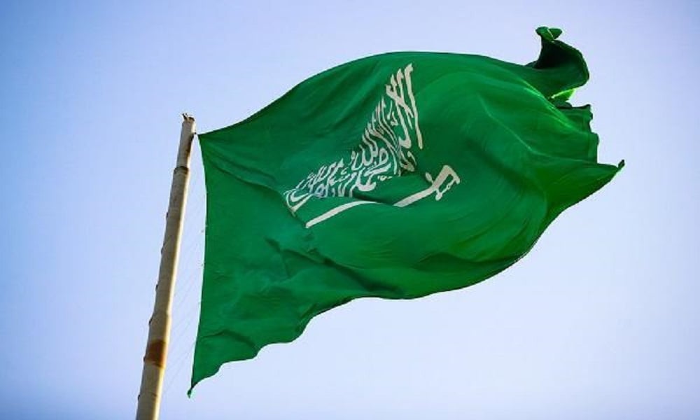 الدفاع المدني السعودي يطلق إنذاراً مبكراً في أبها للتحذير من خطر