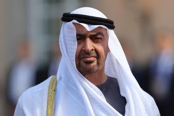 محمد بن زايد ينعى الشيخ أحمد بن راشد آل مكتوم