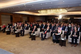عون في مؤتمر الصليب الأحمر والهلال الأحمر: نعتزّ بما تمثّلونه من تضامن إنساني يتجاوز الانقسامات