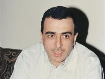 د. جوزاف هلّيط يروي قصة السجين رقم 16 (1من5): ثمانية أعوام في المعتقلات السورية والتهمة "قوات"... 1600 يوم تحت الأرض يا بتنكسر يا بتقاوم لتستمرّ