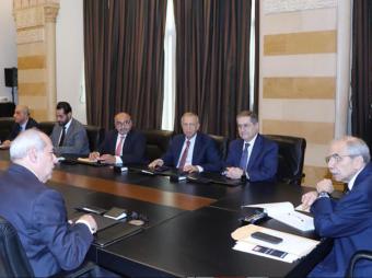 سلام يبحث مع وفد نيابي مستقبل اليونيفيل والبدائل المحتملة في الجنوب