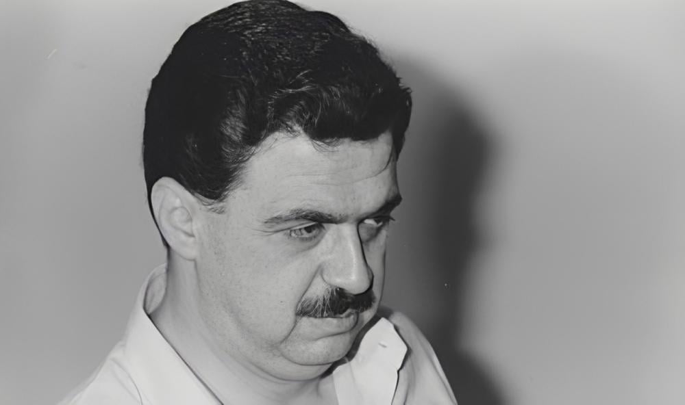 زاهي بستاني... عشرون عامًا من البرد