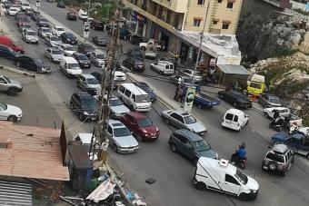 محتجون اقفلوا الطريق العام بين الدوير وتول والمدخل الشمالي للنبطية