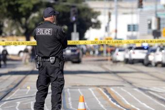 وفاة 3 فتيات بحادث دهس في كاليفورنيا