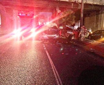 قتيل وجريحان بحادث سير على أوتوستراد جونية
