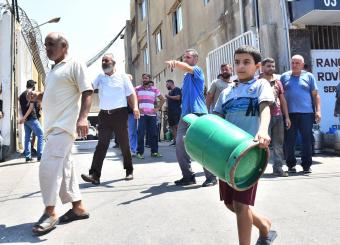 التأليف "على كفّ عفريت"!