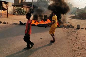 مقتل 3 أشخاص بالرصاص وإصابة أكثر من 80 في السودان