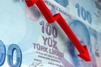 الليرة التركية تهبط لمستوى قياسي منخفض جديد مقابل الدولار