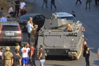 الجيش استقدم تعزيزات ونشرها عند مفترقات الطرق في خلدة