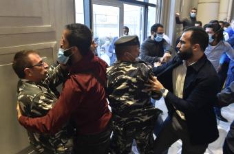 "بلطجة" في انتخابات نقابة أطبّاء الأسنان... الفرز يتوقف والنتائج تُلغى