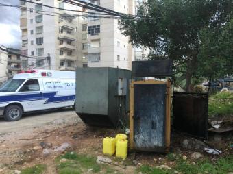 اخماد حريق مولد للطاقة واسلاك كهربائية في صربا