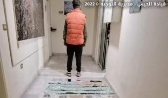 توقيف شخصين يروجان المخدرات في منطقة صحراء الشويفات