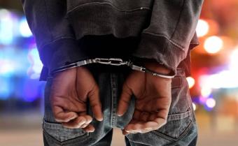 دهم مجمع سياحي في حالات وضبط كمية من المخدرات وتوقيف مروجيها