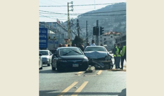 جريحان بحادث سير على طريق عام كفرعقا