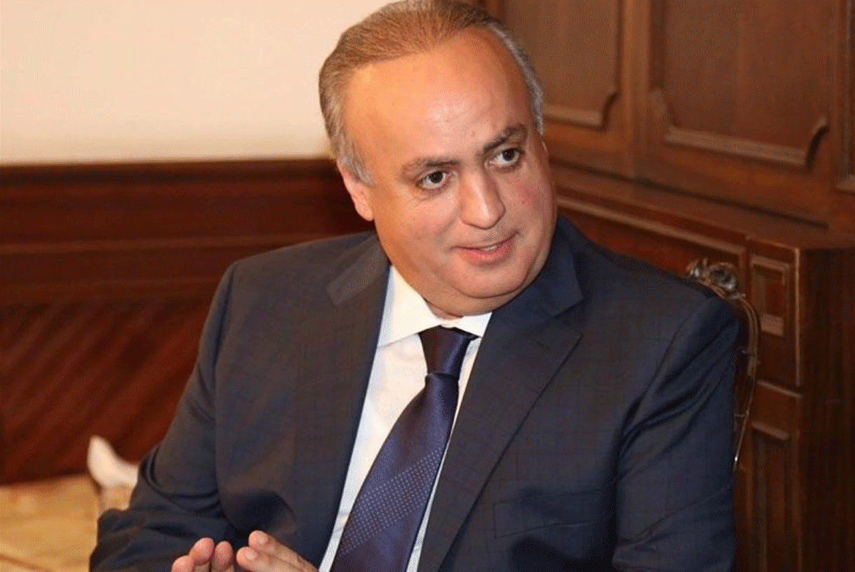 هذا ما كشفه وهّاب عن ماكرون وودائع "المركزي"