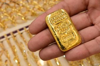 الفيدرالي الأميركي يطفئ بريق الذهب