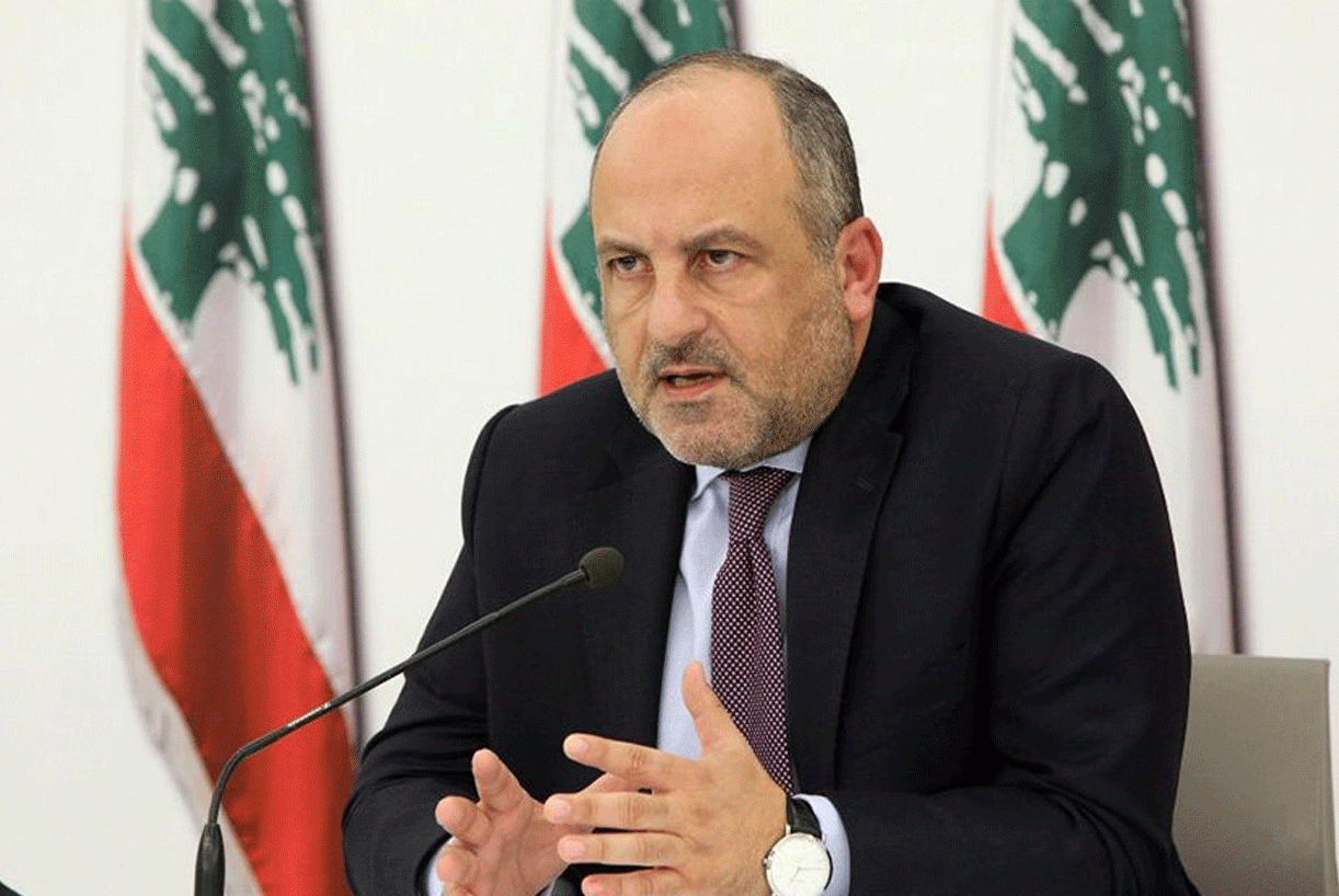 بو عاصي مغرّداً: الحارس الأمين لا يكون "خيال صحراء"