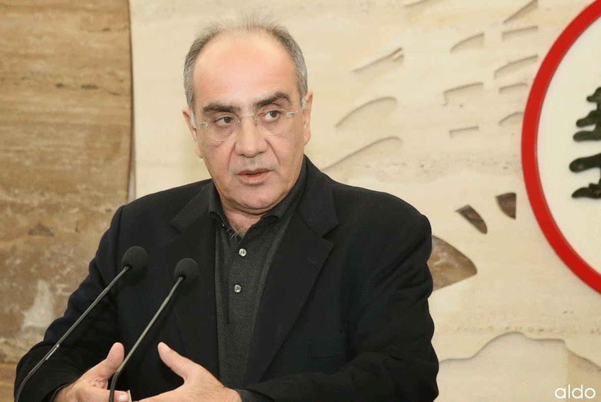 بالصورة: سيّارة مع رقم مزوّر اقتربت من منزل سعيد... وهذا ما كشفه