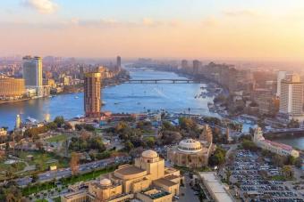 مصرع أب وأبنائه بطريقة مروعة في مصر